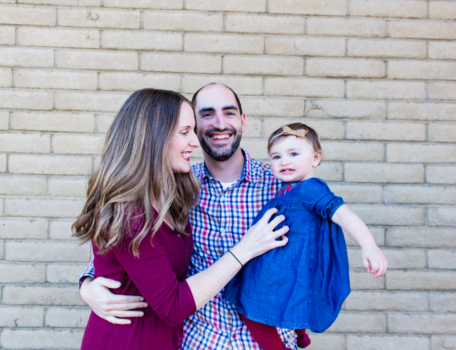 family-photography-outside-mommy-tickling-toddler-happy